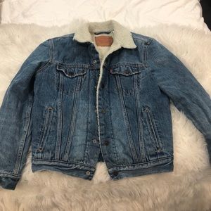 Levi Jean Jacket with Sherpa Inside